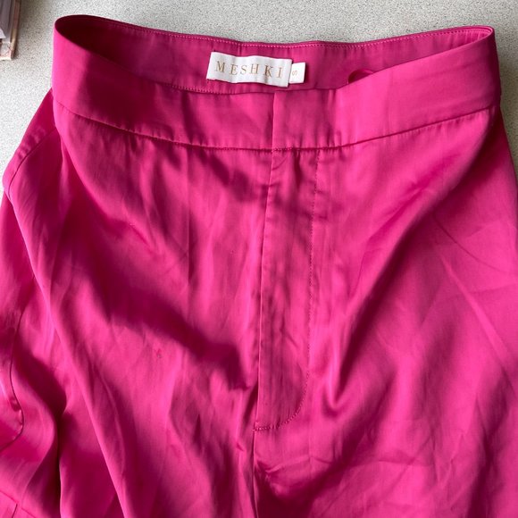 MESHKI FUSIA PINK SATIN PANTS SET - Picture 5 of 7